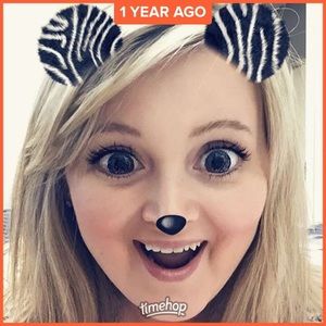 Meet your Posher, Julia